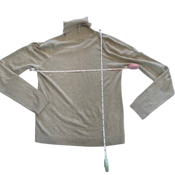 MNG Mango Beige / Cream Long Sleeve Lightweight Turtleneck Sweater, Size M - Picture 7 of 9